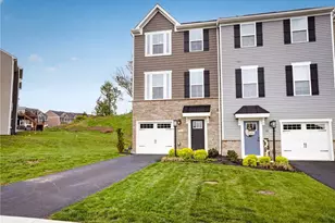 516 Dogwood Ln, Cecil, PA 15057 - Photo 4