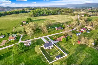 667 Old Frame Rd, Nicholson Township, PA 15478 - Photo 12
