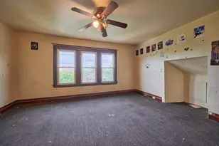 2044 Brownsville Rd, Pittsburgh, PA 15210 - Photo 28