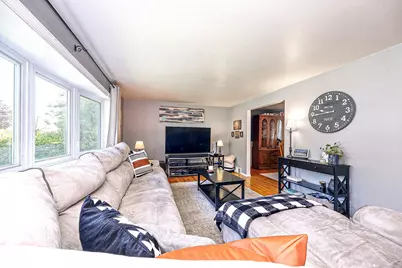 5061 Bahama Drive, Pittsburgh, PA 15239 - Photo 2