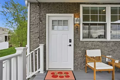 27 Natchez St, Pittsburgh, PA 15211 - Photo 2