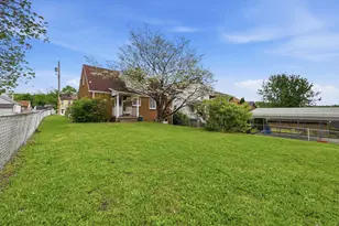 313 Locust St, Turtle Creek, PA 15145 - Photo 4