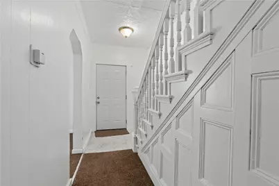 916 Sarah St, West Homestead, PA 15120 - Photo 4