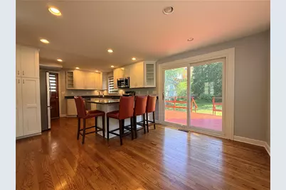 91 Poplar St, Green Tree, PA 15205 - Photo 6