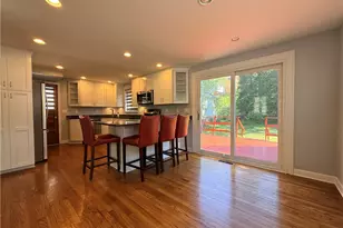 91 Poplar St, Green Tree, PA 15205 - Photo 6