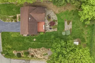 129 Ray Dr, Rostraver, PA 15012 - Photo 8