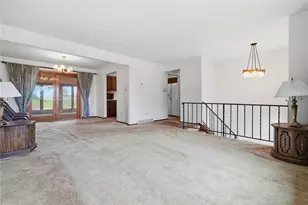 129 Ray Dr, Rostraver, PA 15012 - Photo 14