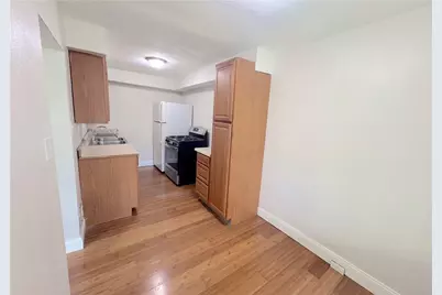 2528 Homehurst Ave, Pittsburgh, PA 15234 - Photo 8