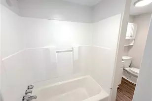 2528 Homehurst Ave, Pittsburgh, PA 15234 - Photo 16