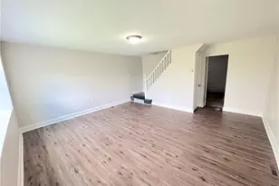 2528 Homehurst Ave, Pittsburgh, PA 15234 - Photo 6