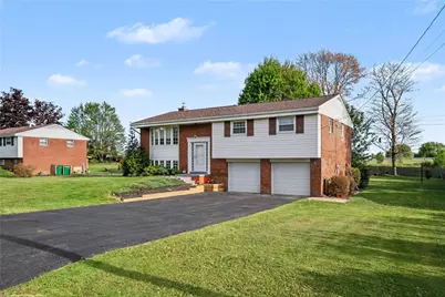 156 Westwood Mnr, Twp of But NW, PA 16001 - Photo 1