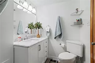 156 Westwood Manor, Twp of But NW, PA 16001 - Photo 22