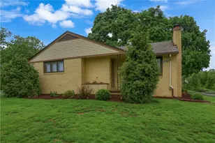 2467 Nicholson Rd, Pittsburgh, PA 15143 - Photo 2