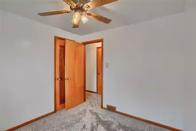 2467 Nicholson Road, Pittsburgh, PA 15143 - Photo 28