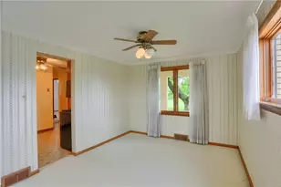 2467 Nicholson Rd, Pittsburgh, PA 15143 - Photo 18