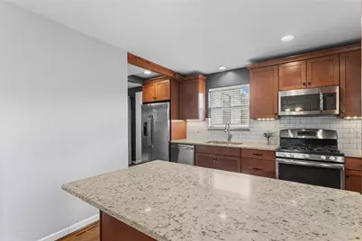 1553 Crestview Dr, Pittsburgh, PA 15237 - Photo 10