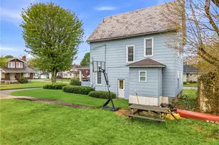 140 Plum St, Greenville Boro, PA 16125 - Photo 6