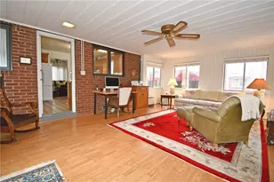 3905 Brownsville Rd, Pittsburgh, PA 15227 - Photo 14