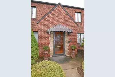 3905 Brownsville Rd, Pittsburgh, PA 15227 - Photo 2