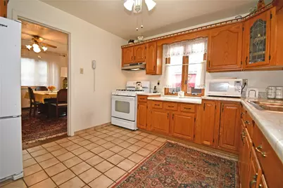 3905 Brownsville Rd, Pittsburgh, PA 15227 - Photo 12