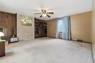 1058 Thompson Run Rd, West Mifflin, PA 15122 - Photo 8