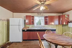 1058 Thompson Run Rd, West Mifflin, PA 15122 - Photo 12