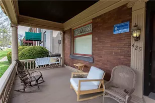 425 S Aiken Ave, Friendship Park, PA 15232 - Photo 2
