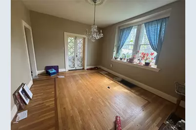 408 Dickson Ave, Pittsburgh, PA 15202 - Photo 10