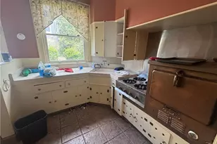 408 Dickson Ave, Pittsburgh, PA 15202 - Photo 14