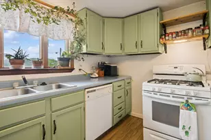 2129 Leishman Ave, New Kensington, PA 15068 - Photo 12
