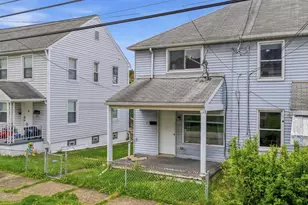 551 Farnsworth Ave, Clairton, PA 15025 - Photo 38