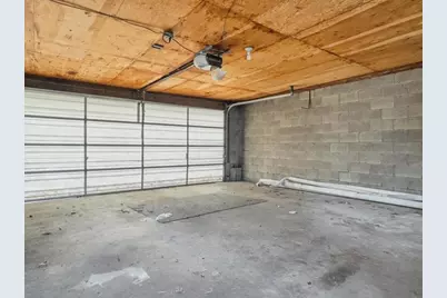 551 Farnsworth Ave, Clairton, PA 15025 - Photo 32