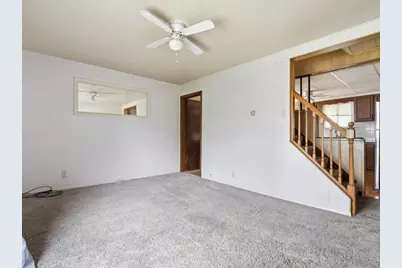 551 Farnsworth Ave, Clairton, PA 15025 - Photo 4