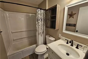 138 Center Dr, Oakland Township, PA 16025 - Photo 16