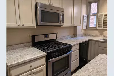 144 N Dithridge St #403, Pittsburgh, PA 15213 - Photo 4