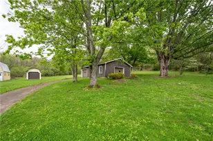 1566 Keystone Park Rd, New Alexandria, PA 15670 - Photo 30