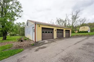 1566 Keystone Park Rd, New Alexandria, PA 15670 - Photo 6