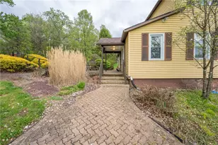 1566 Keystone Park Rd, New Alexandria, PA 15670 - Photo 26