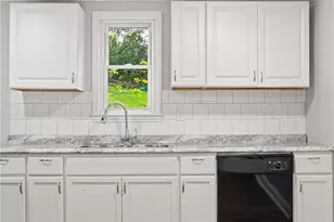 818 Dearborn St, Baden, PA 15005 - Photo 18
