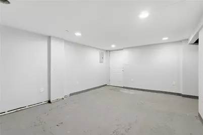 818 Dearborn St, Baden, PA 15005 - Photo 32
