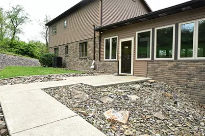 124 Dalton Ln, Hempfield Township, PA 15625 - Photo 12