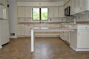 124 Dalton Ln, Hempfield Township, PA 15625 - Photo 30