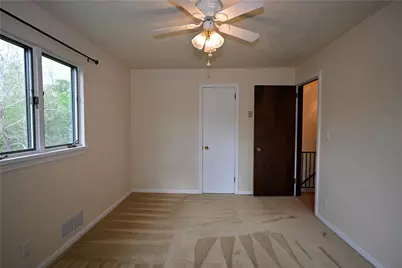 124 Dalton Ln, Hempfield Township, PA 15625 - Photo 22