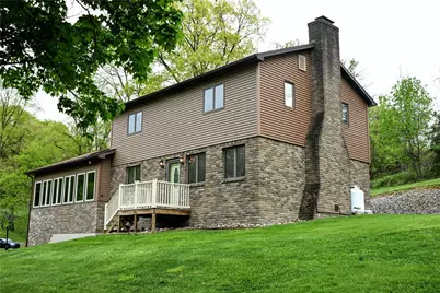 124 Dalton Ln, Hempfield Township, PA 15625 - Photo 10
