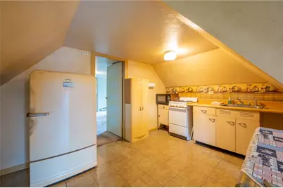 431 Depot St, Latrobe, PA 15650 - Photo 22