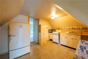 431 Depot St, Latrobe, PA 15650 - Photo 22