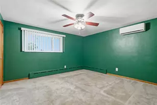 319 N 6th St, Clairton, PA 15025 - Photo 14