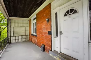5404 Black St, Pittsburgh, PA 15206 - Photo 2