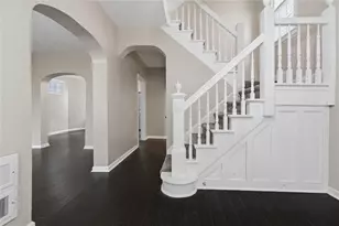 430 Forest Ave, Pittsburgh, PA 15202 - Photo 2