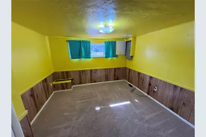 1027 Middle Rd, Pittsburgh, PA 15116 - Photo 18